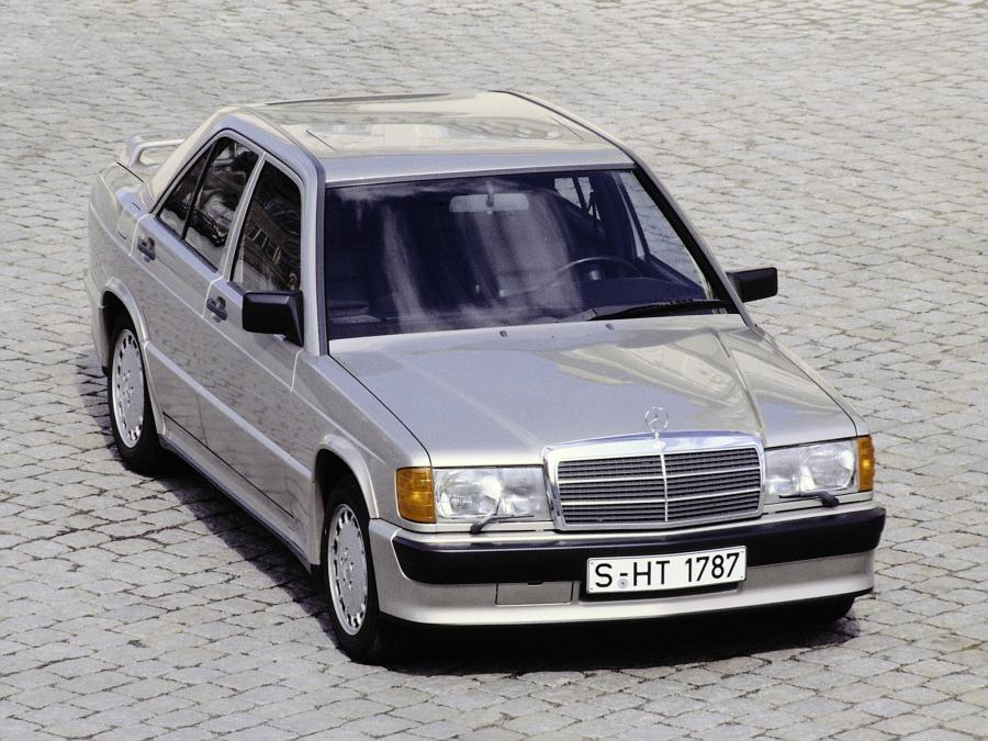  Mercedes-Benz 190 E 2.3-16 1984 года  (фото 18 из 27)